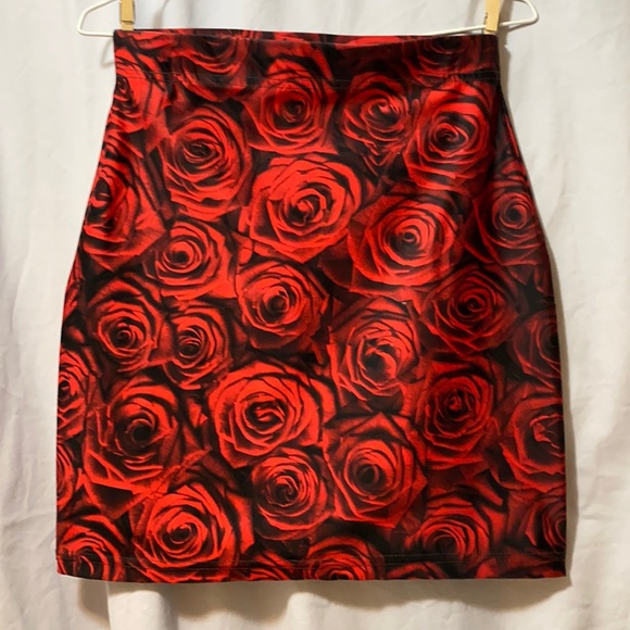 Rose bodycon spandex summer pencil or mini skirt, Sz M - Picture 2 of 5